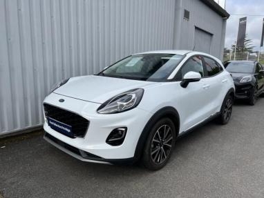 Voir le détail de l'offre de cette FORD Puma 1.0 EcoBoost 125ch mHEV Titanium 7cv de 2020 en vente à partir de 193.88 €  / mois
