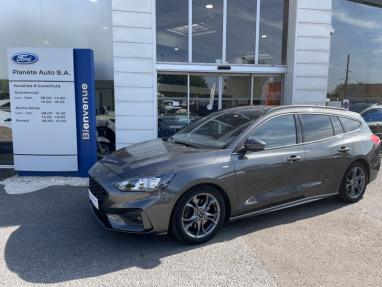 Voir le détail de l'offre de cette FORD Focus SW 2.0 EcoBlue 150ch ST-Line BVA de 2018 en vente à partir de 227.54 €  / mois