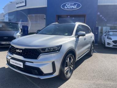 Voir le détail de l'offre de cette KIA Sorento 1.6 T-GDi 230ch HEV Premium BVA6 4x2 7 places de 2023 en vente à partir de 483.5 €  / mois