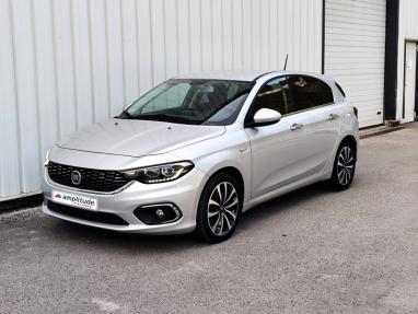 Voir le détail de l'offre de cette FIAT Tipo 1.4 95ch Lounge MY19 5p de 2019 en vente à partir de 180.52 €  / mois