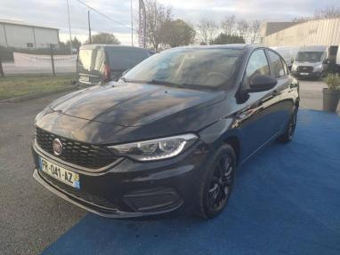 Voir le détail de l'offre de cette FIAT Tipo 1.4 95ch S/S Street MY20 4p de 2020 en vente à partir de 129.97 €  / mois