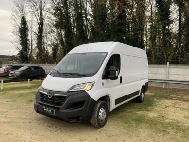 Voir le détail de l'offre de cette OPEL Movano Fg 3.3T L1H1 2.2d 120ch Pack Clim de 2022 en vente à partir de 308.58 €  / mois