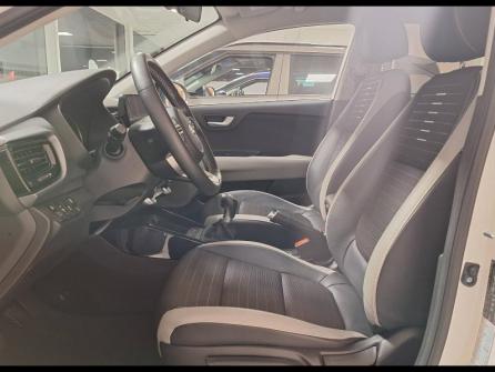KIA Stonic 1.0 T-GDi 120ch MHEV Launch Edition iBVM6 à vendre à Auxerre - Image n°10