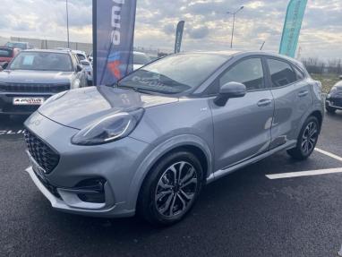 Voir le détail de l'offre de cette FORD Puma 1.0 EcoBoost 125ch S&S mHEV ST-Line Powershift de 2022 en vente à partir de 22 999 € 