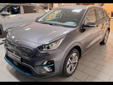 Voir le détail de l'offre de cette KIA e-Niro Design 204ch de 2021 en vente à partir de 198.75 €  / mois