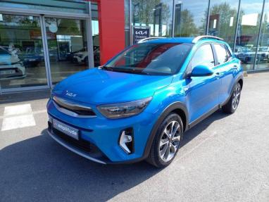 Voir le détail de l'offre de cette KIA Stonic 1.0 T-GDi 100ch Collection de 2024 en vente à partir de 21 999 €