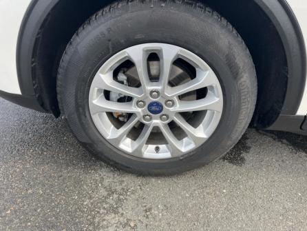 FORD Kuga 2.5 Duratec 190ch FHEV E85 Titanium BVA à vendre à Orléans - Image n°9