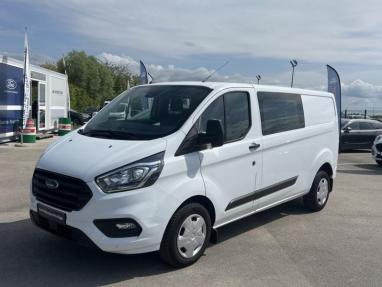 Voir le détail de l'offre de cette FORD Transit Custom Fg 320 L2H1 2.0 EcoBlue 130 Cabine Approfondie Trend Business 7cv de 2022 en vente à partir de 471.46 €  / mois