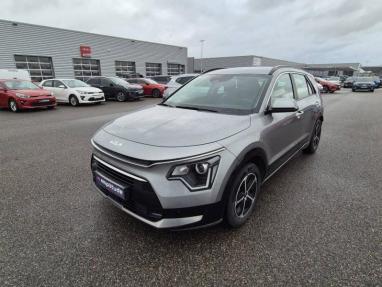 Voir le détail de l'offre de cette KIA Niro 1.6 GDi 141ch HEV Active DCT6 de 2022 en vente à partir de 274.2 € / mois