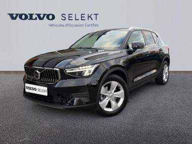Voir le détail de l'offre de cette VOLVO XC40 B3 163ch Plus DCT 7 de 2022 en vente à partir de 376.76 €  / mois