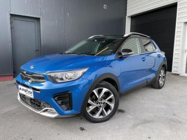 Voir le détail de l'offre de cette KIA Stonic 1.0 T-GDi 120ch MHEV GT Line DCT7 de 2021 en vente à partir de 16 499 €